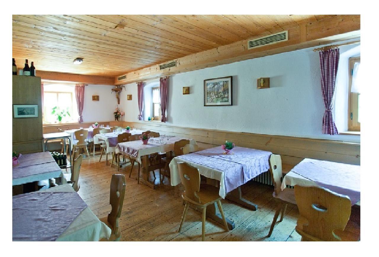 Hotel Zur Kirche Magre all' Adige Szoba fotó