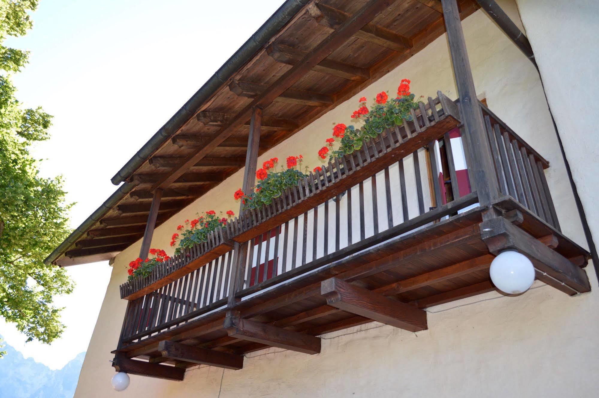 Hotel Zur Kirche Magre all' Adige Kültér fotó