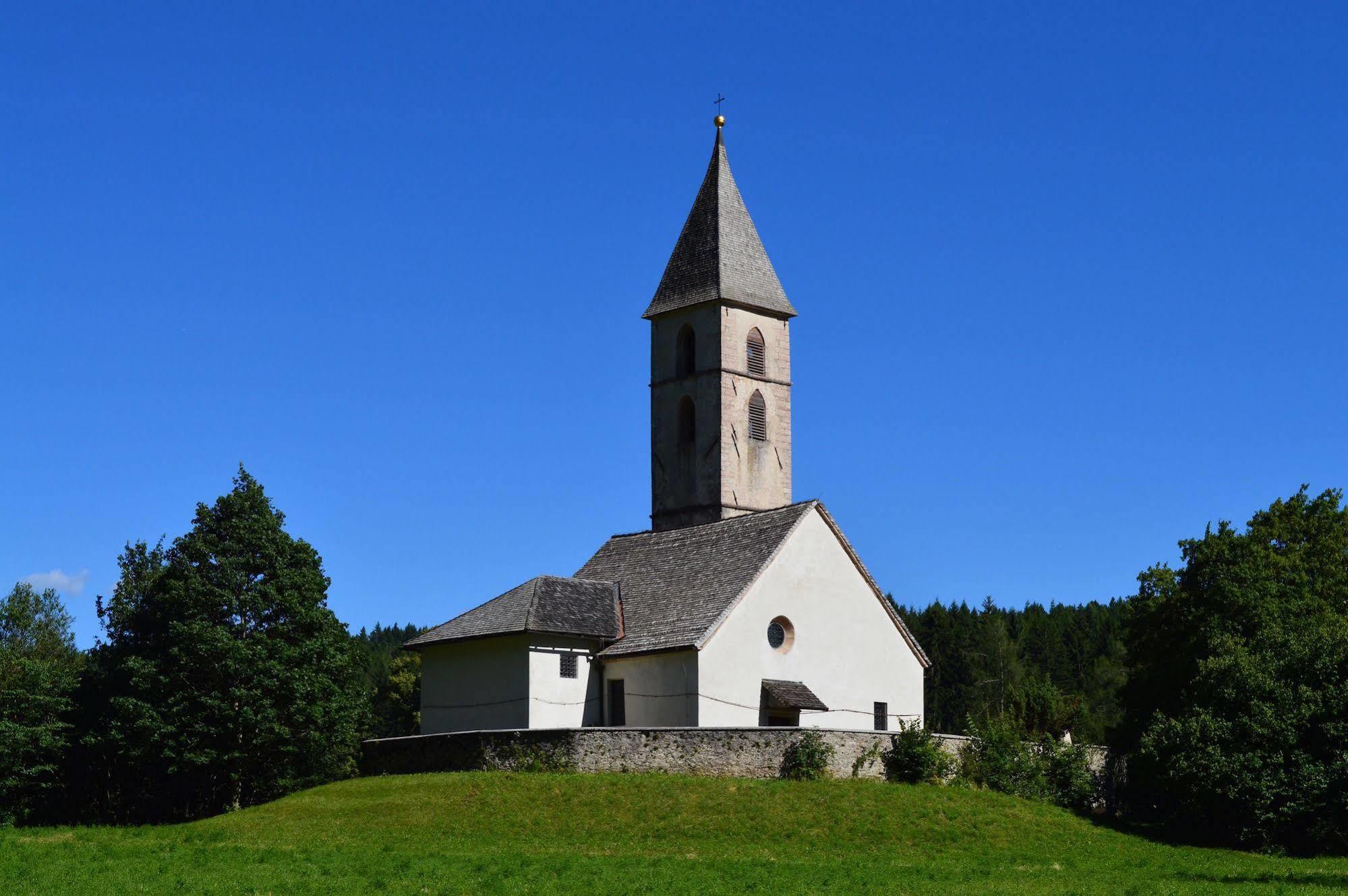 Hotel Zur Kirche Magre all' Adige Kültér fotó