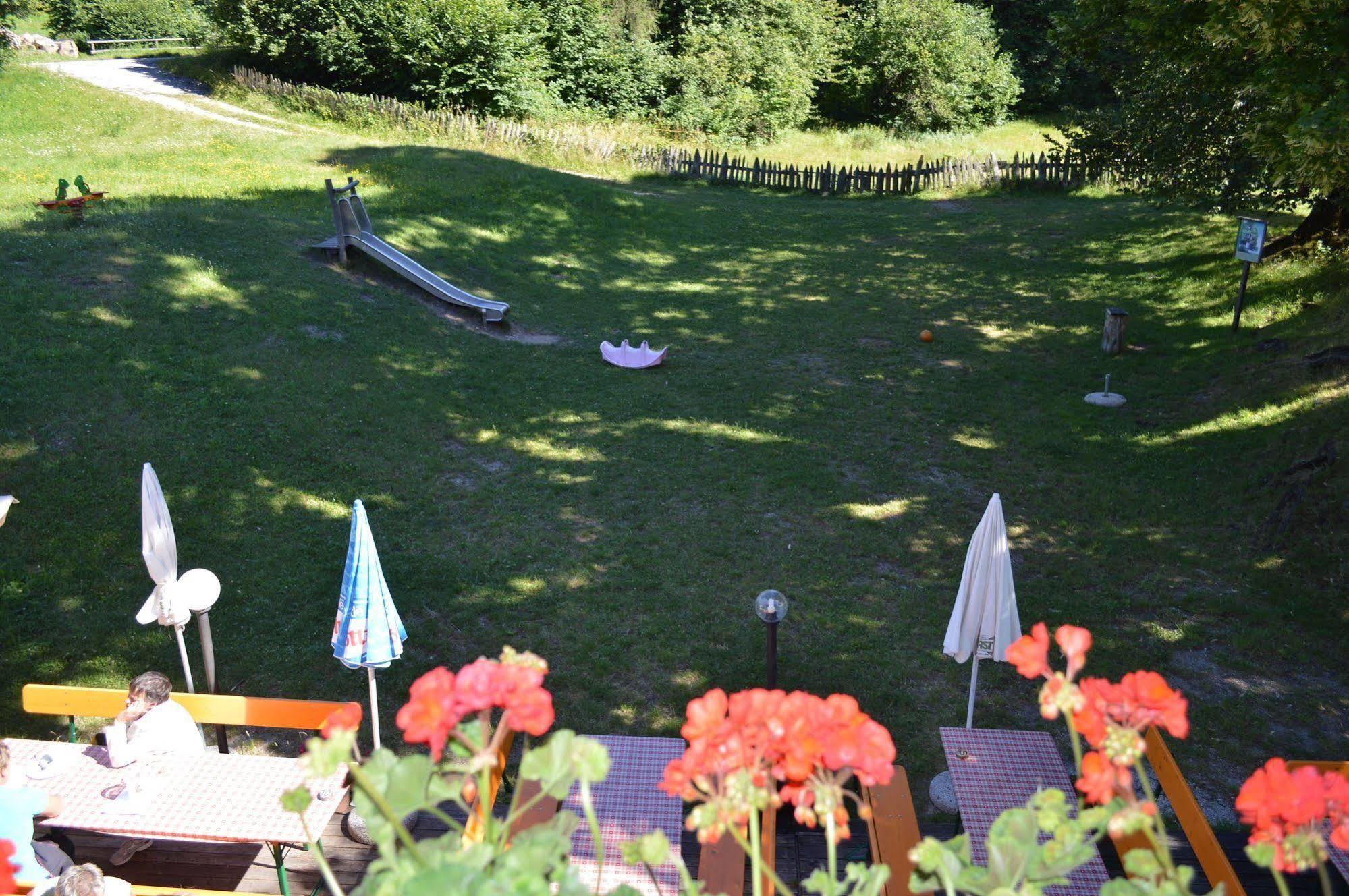 Hotel Zur Kirche Magre all' Adige Kültér fotó